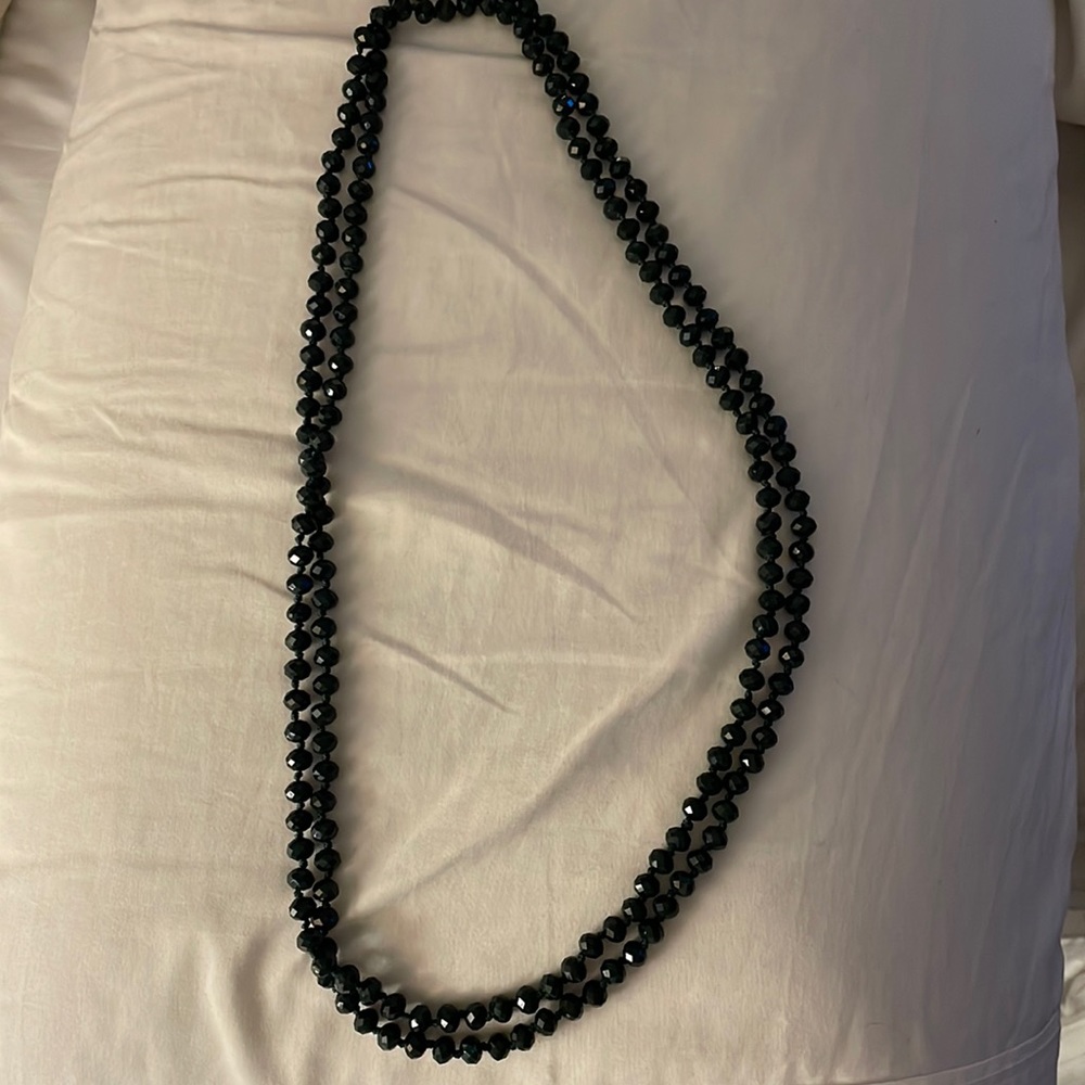 Dark emerald green beaded necklace